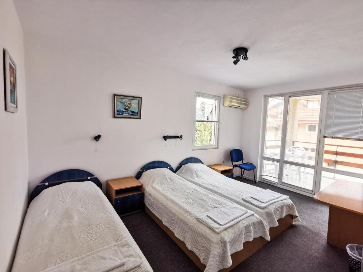 Kavaler Hotel سوزوبول المظهر الخارجي الصورة